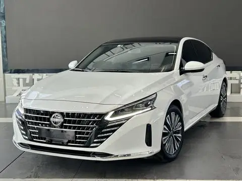 Nissan Teana 2022