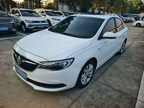Buick Excelle GT 2021 — фото 1