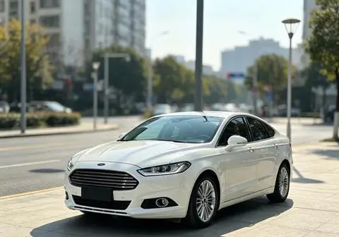 Ford 蒙迪欧 2013