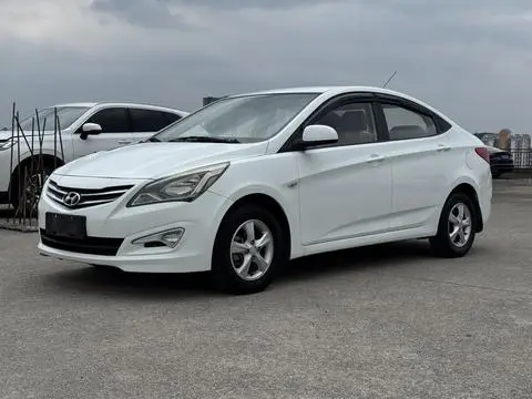Hyundai 瑞纳 2016
