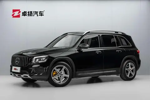 Mercedes-Benz GLB 2021 — фото 1