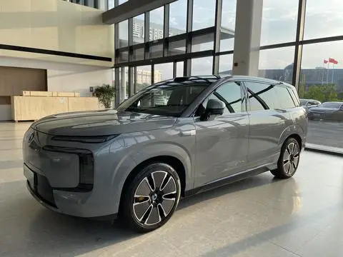 Denza N8L DM 2025