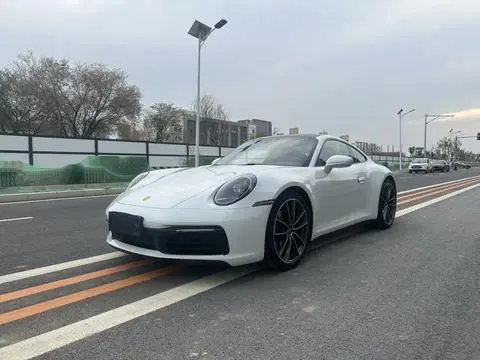 Porsche 911 2023