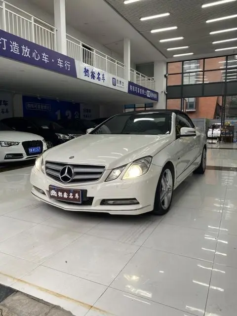 Mercedes-Benz E-Class 2012