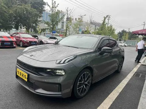 Lynk & Co 03 2021