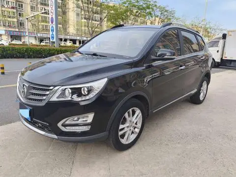 Baojun 560 2015