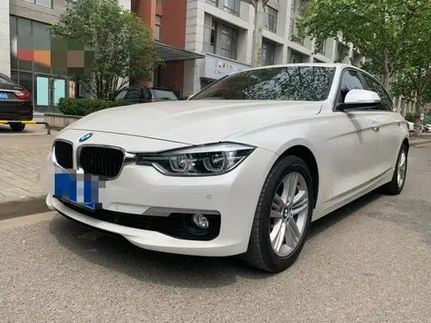 BMW 3 Series 2017 — фото 1