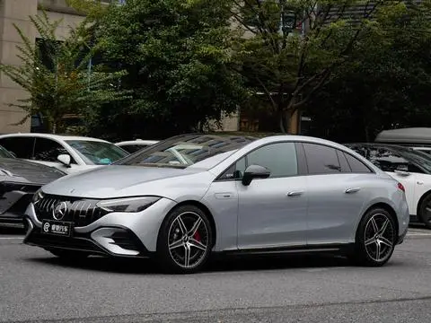 Mercedes-Benz EQE AMG 2023