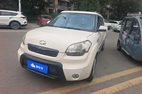 Kia 秀尔 2012