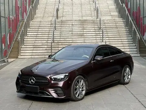 Mercedes-Benz E-Class 2023