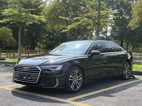 Audi A6L 2022 — фото 1