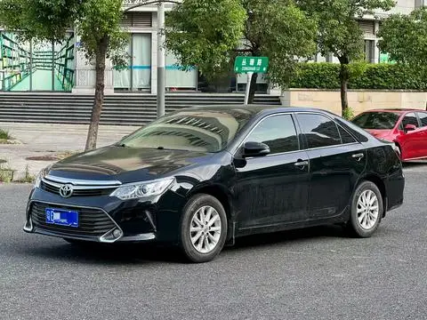 Toyota Camry 2015