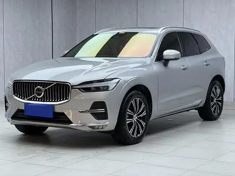 Volvo XC60 2022