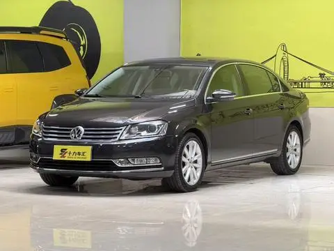 Volkswagen Magotan 2013