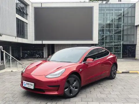Tesla Model 3 2019 — фото 1