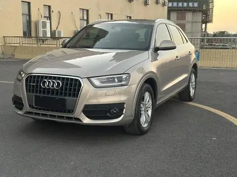 Audi Q3 2015