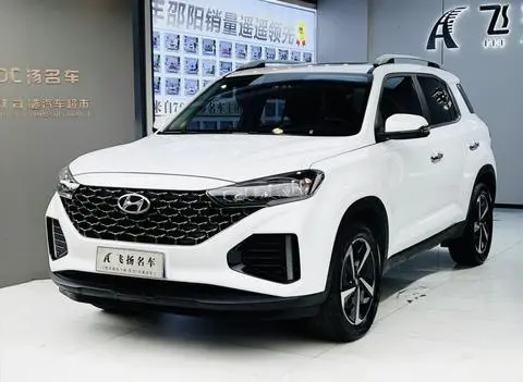 Hyundai ix35 2021 — фото 1