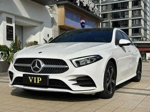 Mercedes-Benz A-Class 2023 — фото 1