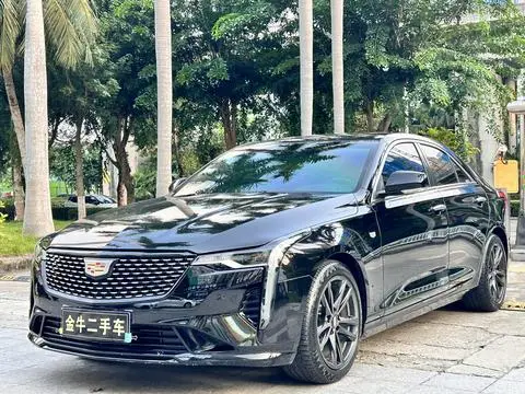 Cadillac CT4 2021