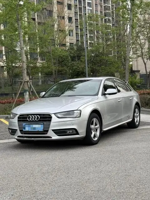 Audi A4L 2013