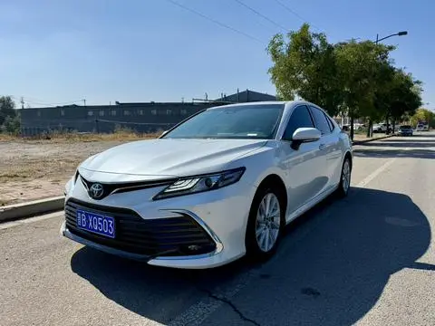 Toyota Camry 2021