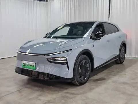 XPeng 小鹏G7 2025