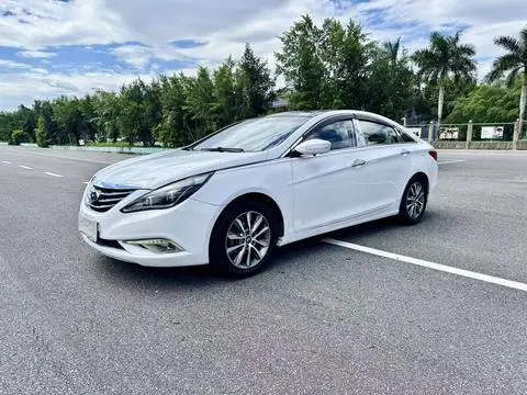 Hyundai 索纳塔八 2013