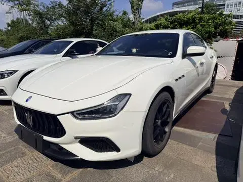 Maserati Ghibli 2017