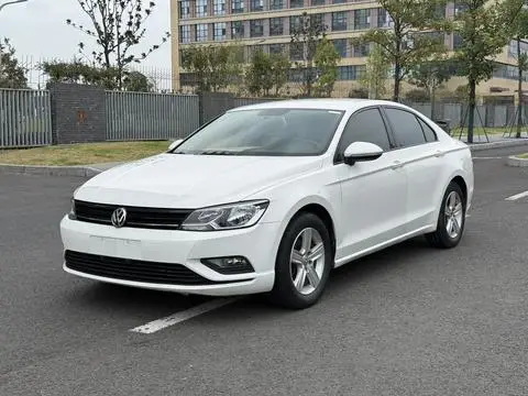 Volkswagen Lamando 2015 — фото 1