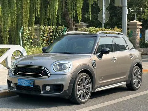MINI COUNTRYMAN 2018