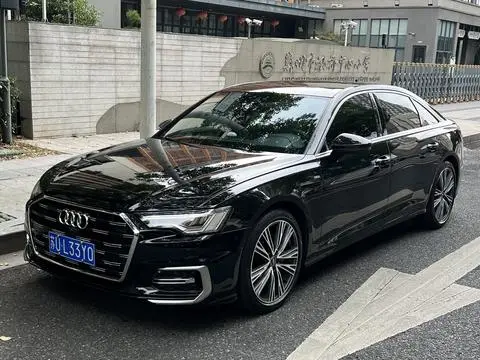 Audi A6L 2023