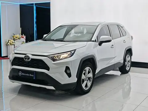 Toyota RAV4 2021