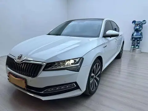 Skoda Superb 2023