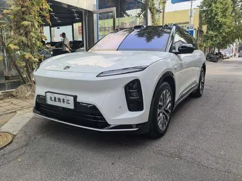 NIO ES6 2025
