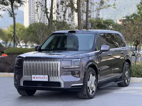 ZEEKR ZEEKR 9X 2025
