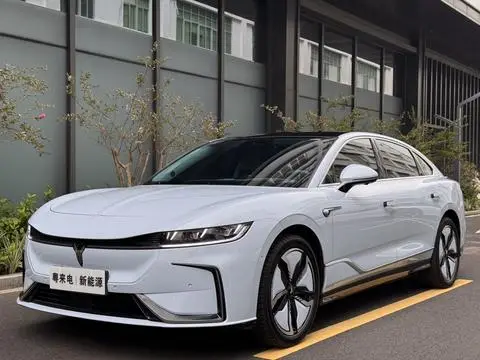 Voyah 追光 EV 2023