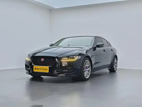 Jaguar XE 2015