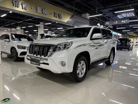 Toyota Prado 2016