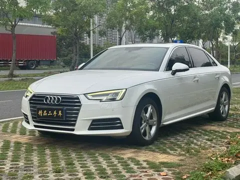 Audi A4L 2017