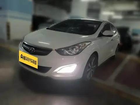 Hyundai Elantra Langdong 2015 — фото 1