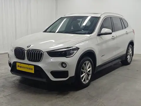BMW X1 2016 — фото 1