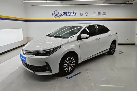Toyota Corolla 2018 — фото 1