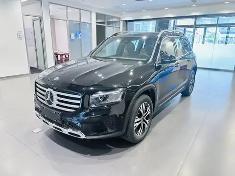 Mercedes-Benz GLB 2026