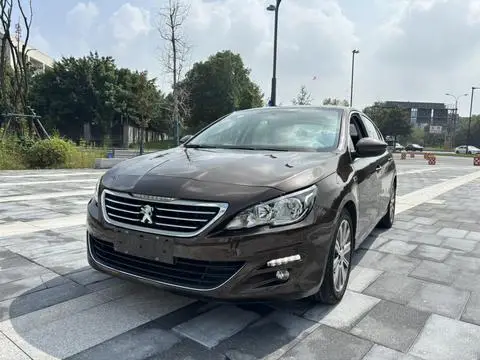 Peugeot 408 2015