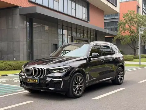 BMW X5 2022
