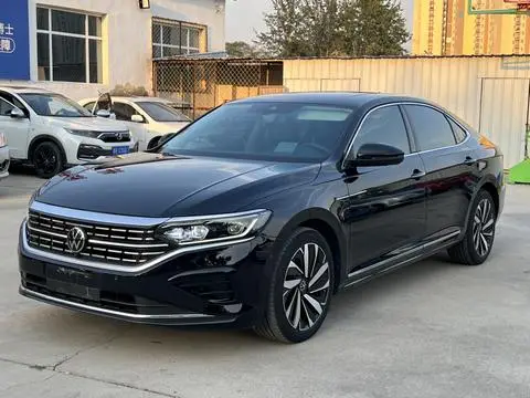 Volkswagen Passat 2024
