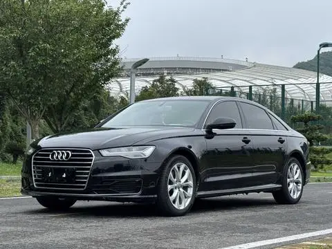 Audi A6L 2018 — фото 1