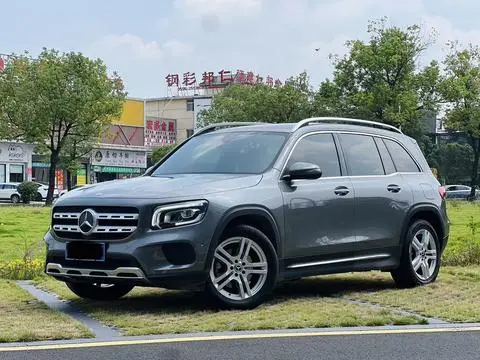Mercedes-Benz GLB 2021