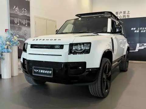 Land Rover 卫士 2025 — фото 1