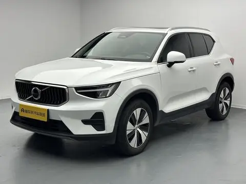 Volvo XC40 2024